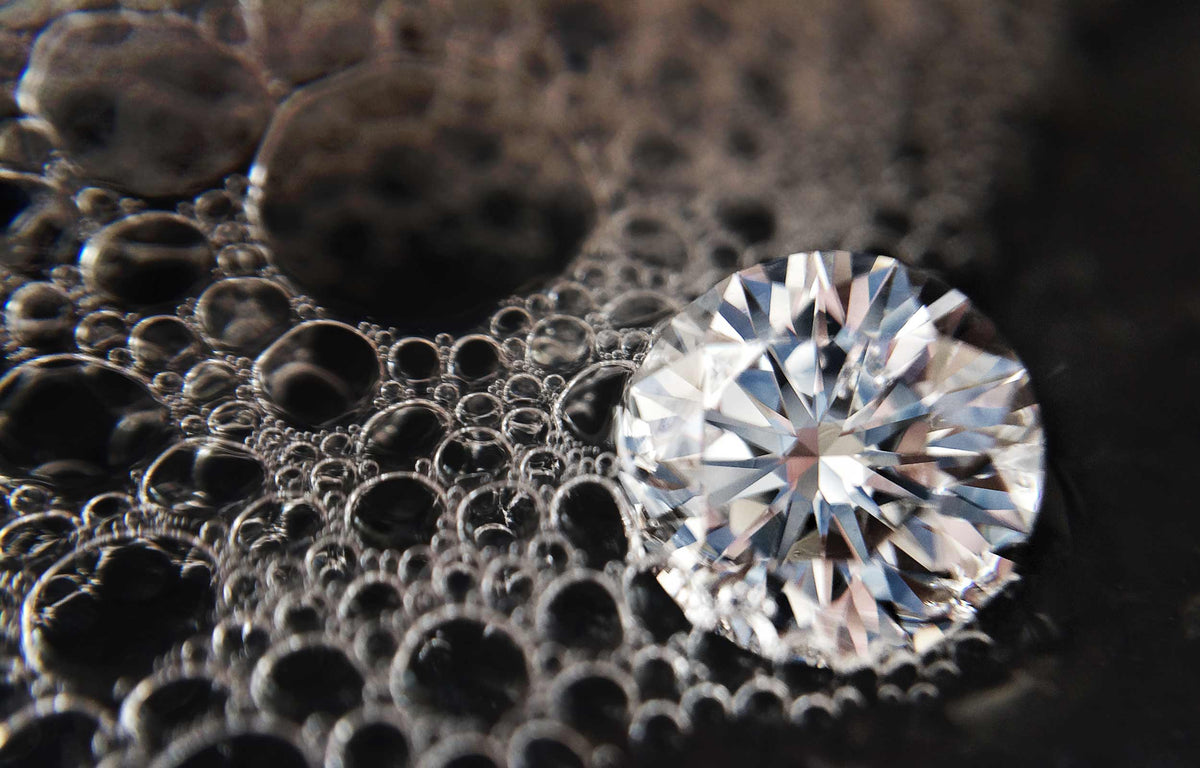 How to clean diamonds clearance at home